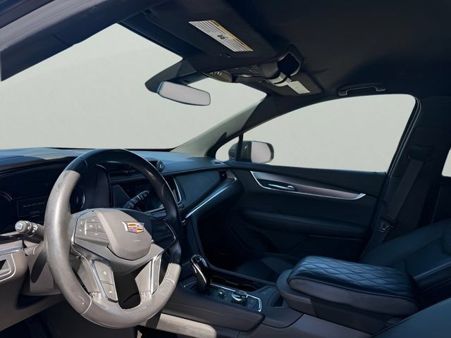 Used 2023 Cadillac XT5 Luxury FWD image 12