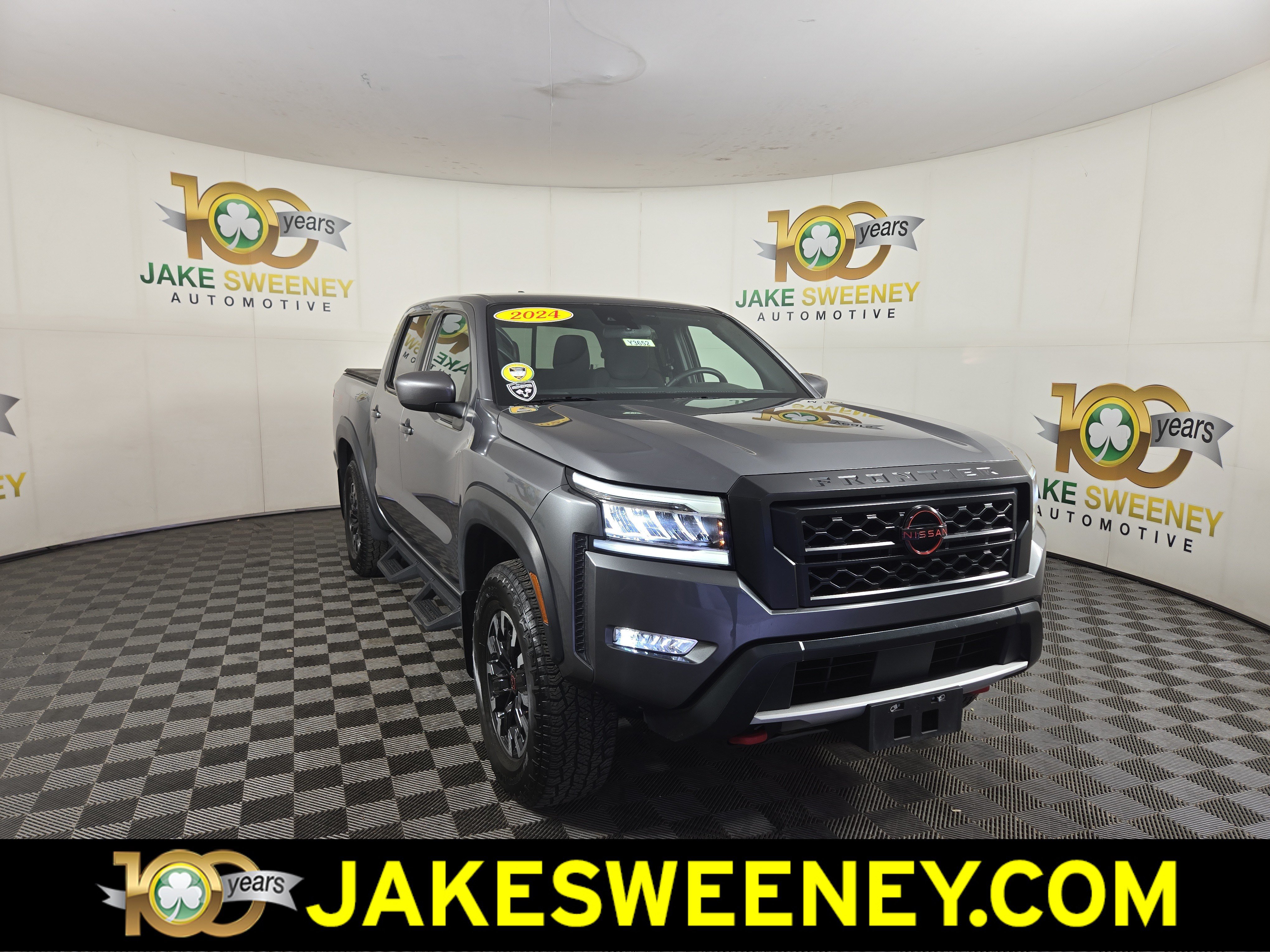Used 2024 Nissan Frontier PRO-4X w/ Off-Road Protection Package AWD/4WD image 1