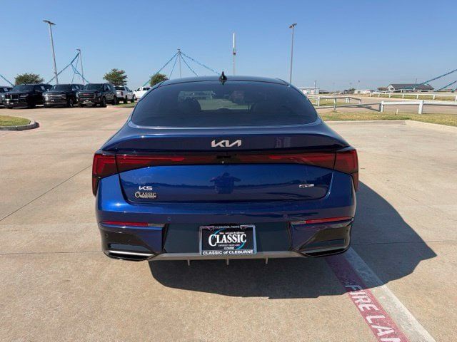 Used 2025 Kia K5 GT-Line w/ GT-Line Premium Package FWD image 4