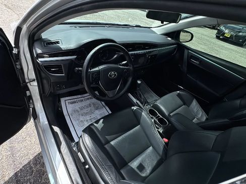 Used 2014 Toyota Corolla S Premium w/ Driver Convenience Package FWD image 10