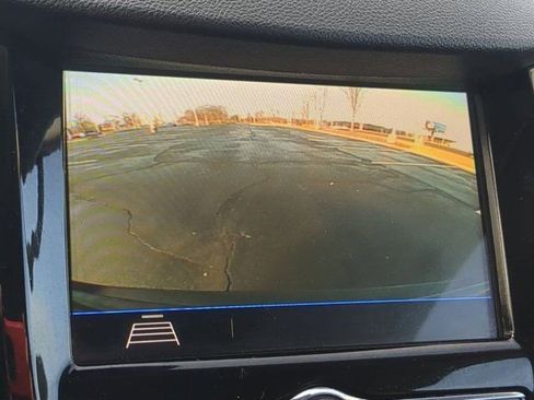 Used 2018 Chevrolet Trax LS image 12