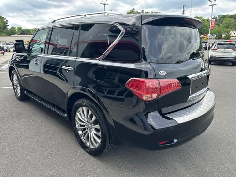 Used 2017 INFINITI QX80 4WD w/ Driver Assistance Package image 6
