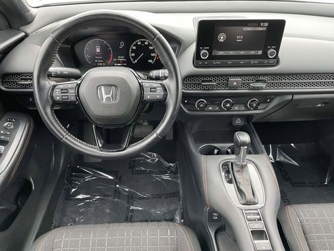 Used 2025 Honda HR-V Sport image 25