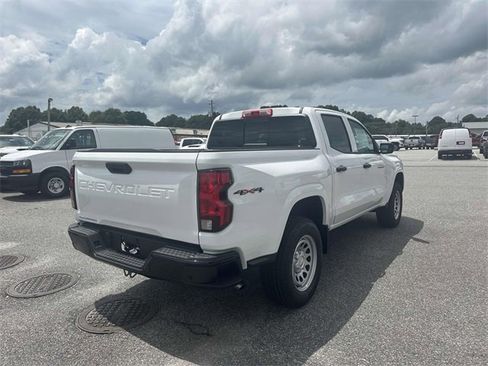 New 2026 Chevrolet Colorado W/T image 7