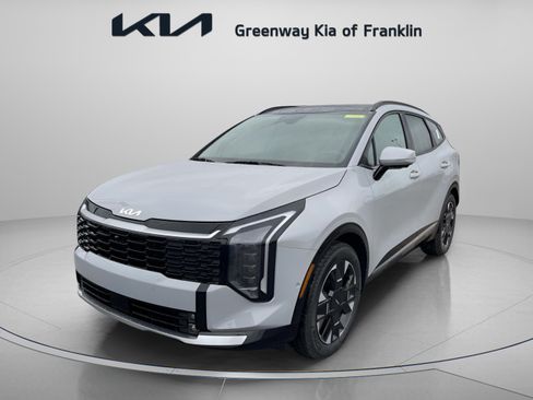 New 2026 Kia Sportage SX FWD image 3