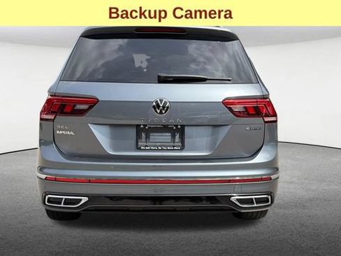 Used 2022 Volkswagen Tiguan SEL R-Line AWD/4WD image 9