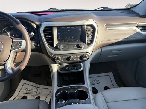 Used 2022 GMC Acadia SLT w/ Preferred Package image 11