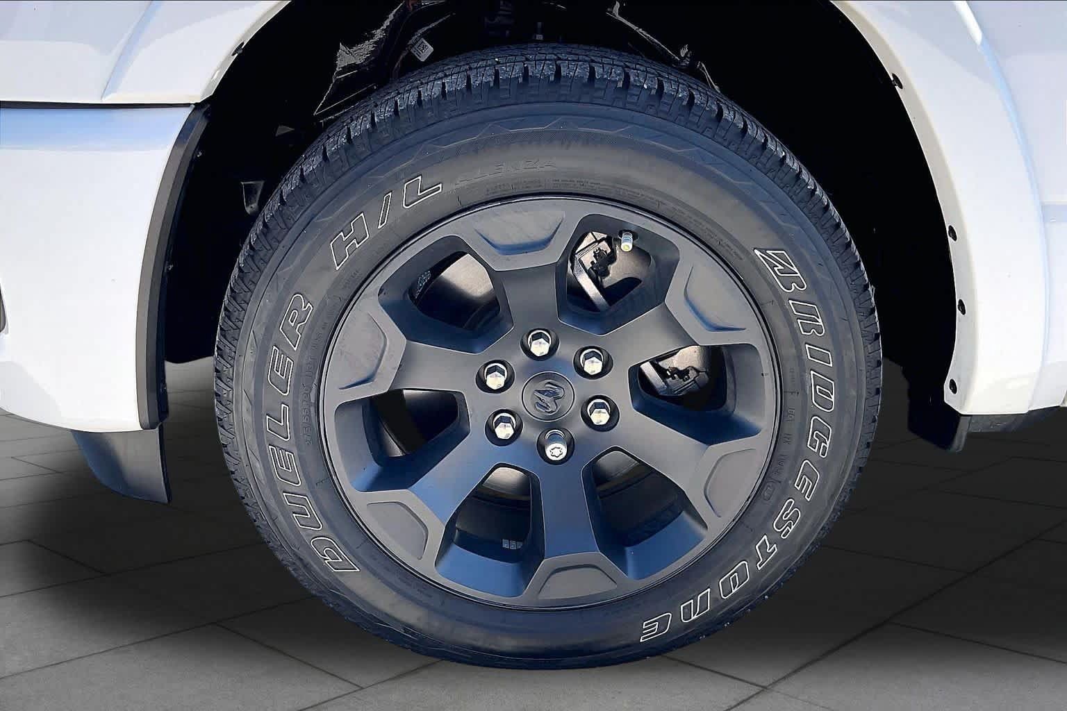 Used 2025 RAM 1500 Lone Star RWD image 11