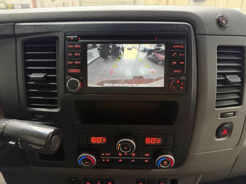 Used 2016 Nissan NV 3500 SL RWD image 22