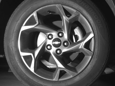 Used 2025 Chevrolet Trax LT w/ LT Convenience Package FWD image 13