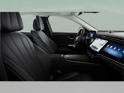 New 2026 Mercedes-Benz E 450 4MATIC Sedan image 42