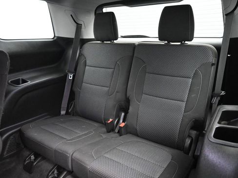 Used 2021 GMC Acadia SLE w/ Driver Convenience Package FWD image 27