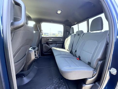 Used 2021 RAM 1500 Big Horn AWD/4WD image 14