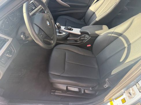 Used 2015 BMW 320i Sedan RWD image 14