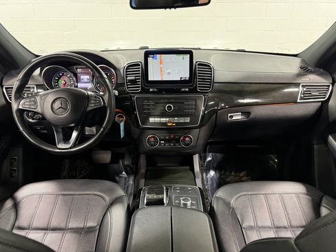 Used 2018 Mercedes-Benz GLS 450 4MATIC w/ Premium Package image 22