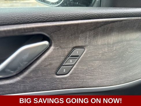 New 2025 Jeep Grand Cherokee Limited w/ Black Appearance Package image 23