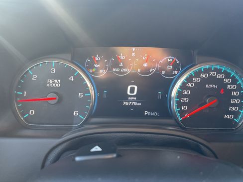 Used 2020 Chevrolet Suburban Premier w/ Premier Plus Edition image 12