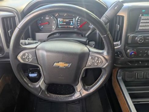 Used 2016 Chevrolet Silverado 1500 LTZ image 22