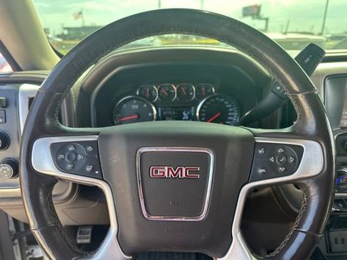 Used 2018 GMC Sierra 1500 SLT w/ Texas SLT Premium Package AWD/4WD image 9