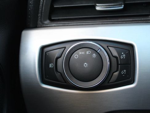 Used 2015 Ford Mustang Premium RWD image 23