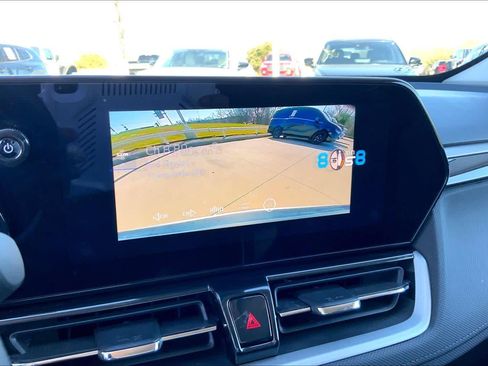 Used 2025 Chevrolet TrailBlazer LT image 28