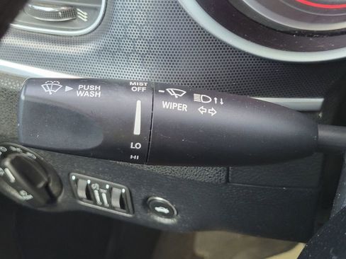 Used 2017 Dodge Charger R/T w/ Plus Group image 27