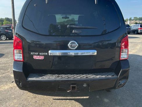 Used 2012 Nissan Pathfinder S image 5