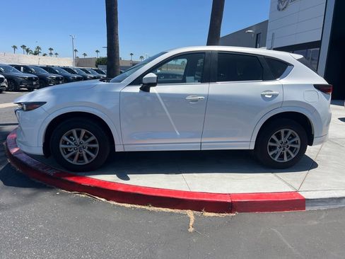 Used 2025 MAZDA CX-5 AWD 2.5 S w/ Preferred Package image 2