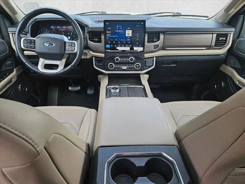 Used 2024 Ford Expedition Max Limited RWD image 18