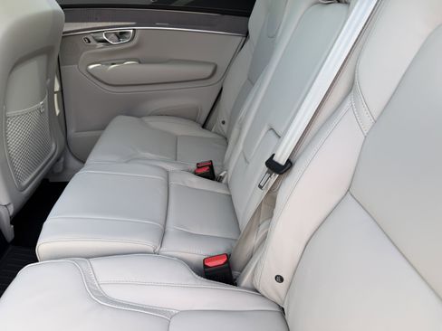 New 2026 Volvo XC90 T8 Ultra w/ Protection Package image 16