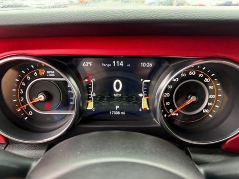 Certified 2023 Jeep Gladiator Rubicon w/ Cold Weather Group image 29