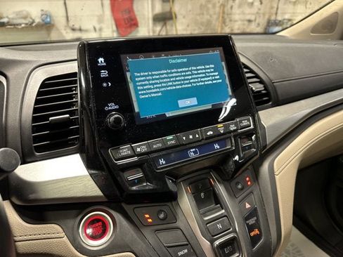 Used 2018 Honda Odyssey EX-L image 19