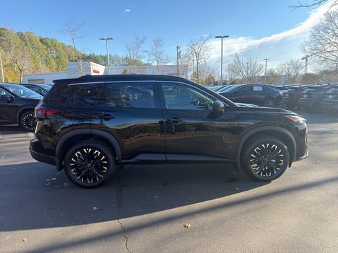 New 2026 Nissan Rogue SV image 8