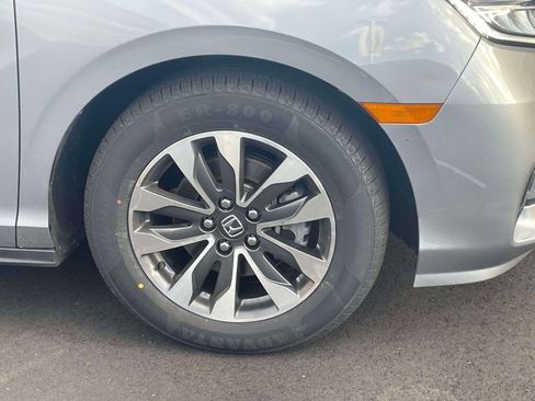 Certified 2023 Honda Odyssey EX-L image 8