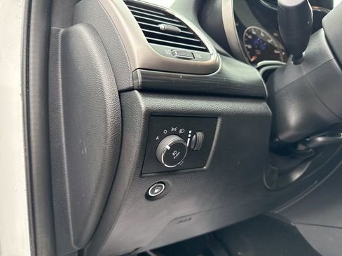 Used 2020 Jeep Grand Cherokee Altitude AWD/4WD image 26
