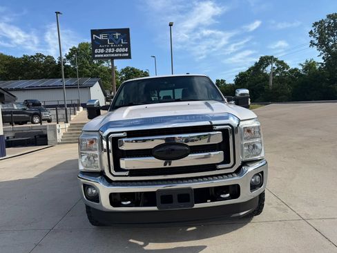 Used 2016 Ford F250 Lariat w/ Lariat Ultimate Package AWD/4WD image 4