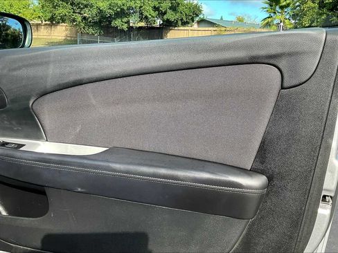 Used 2013 Chrysler 200 Touring image 25