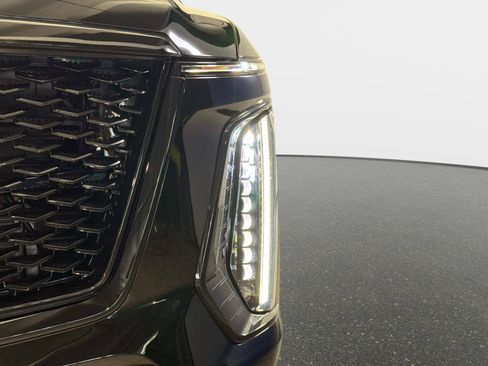 Used 2026 Cadillac Escalade Sport w/ LPO, ONYX Package AWD/4WD image 10