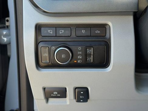 Used 2024 Ford F450 Limited w/ FX4 Off-Road Package image 49