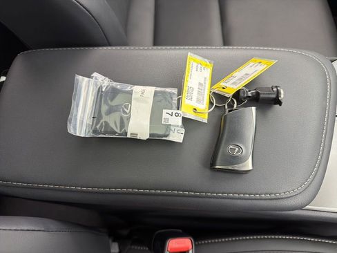 Used 2025 Lexus NX 350 AWD w/ Accessory Package (K3) image 32