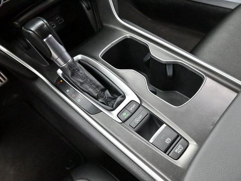 Used 2022 Honda Accord Sport image 26