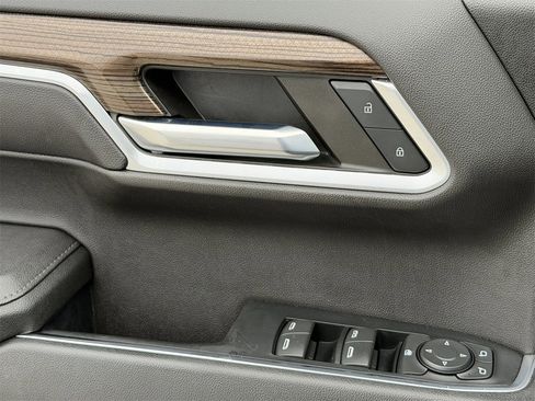 Certified 2022 Chevrolet Silverado 1500 LT image 24