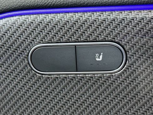 Used 2022 Mercedes-Benz GLB 250 image 23