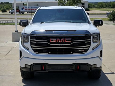 Used 2024 GMC Sierra 1500 AT4 w/ AT4 Premium Package image 3