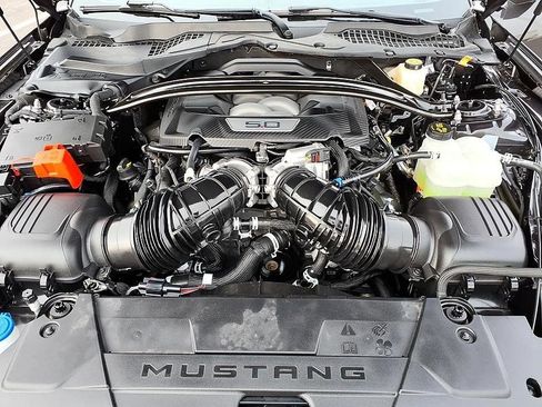 Used 2024 Ford Mustang GT Premium image 12