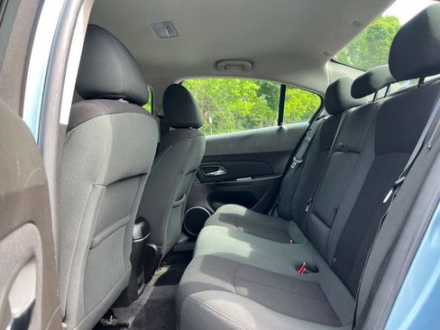 Used 2011 Chevrolet Cruze Eco FWD image 15