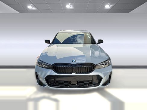 New 2026 BMW 330i xDrive Sedan w/ M Sport Package AWD/4WD image 5