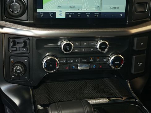 Used 2023 Ford F150 Raptor w/ Raptor Carbon Fiber Package AWD/4WD image 16