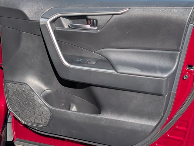 Used 2023 Toyota RAV4 XLE w/ Convenience Package FWD image 13