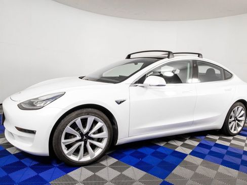 Used 2018 Tesla Model 3 Long Range image 1